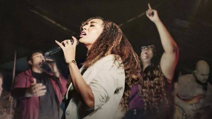 Jennifer Hurtado lanza Rompimiento, una declaración de fe