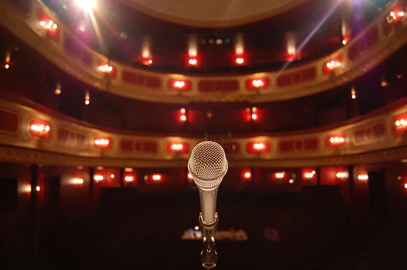 Tears on Stage: What Applause Doesn't Prove