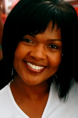 CeCe Winans y las cuatro décadas que no caben en un premio